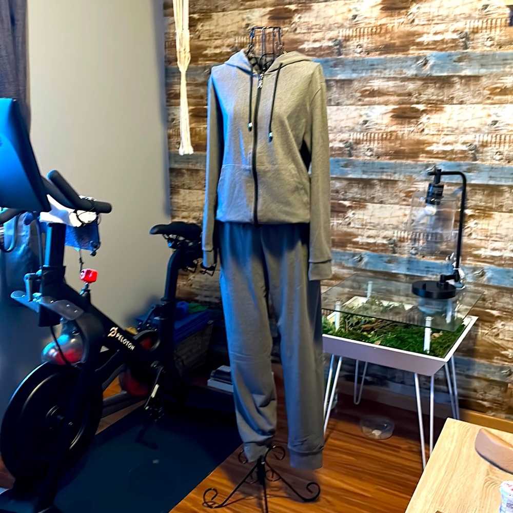 JVINI 2 Piece jogger Set
